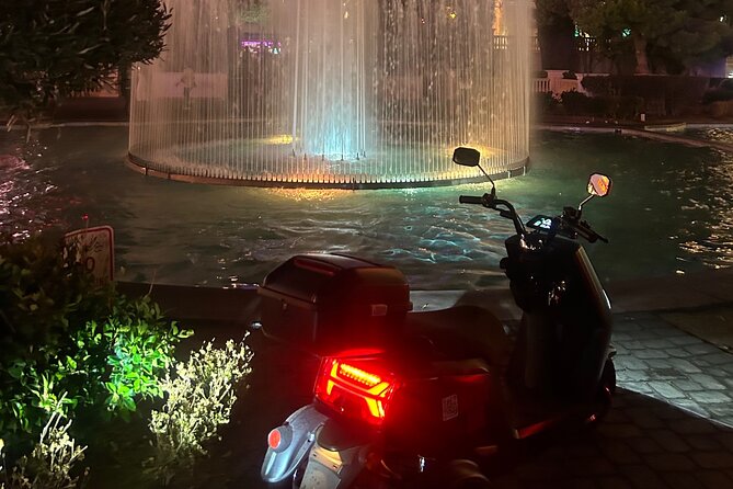Las Vegas Strip Scooter Tour - Wynn/Encore and the gift-shop stop: elegance meets practical browsing