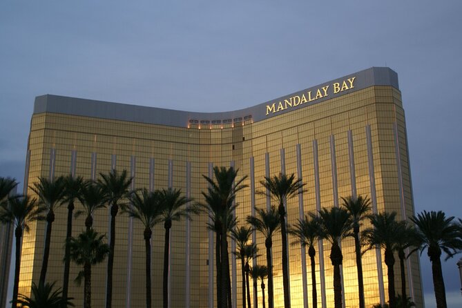 Las Vegas Strip Self-Guided Walking Audio Tour - Leo the Lion at MGM Grand: the start that feels like opening credits