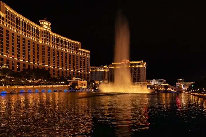 Las Vegas Strip Self-Guided Walking Audio Tour - MGM Grand and Planet Hollywood: old-school scale, then brand reinvention
