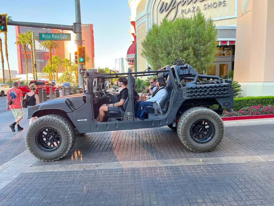 Las Vegas Strip Sightseeing Tour in a Military Hummer - What the ride feels like at night (and what to pack)