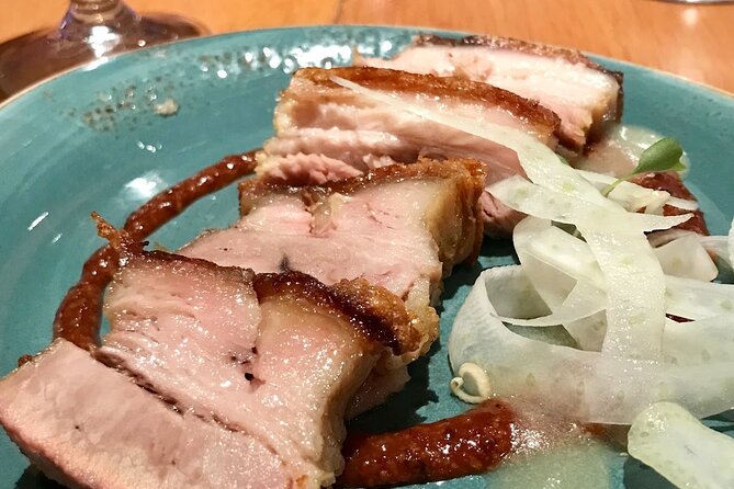 Las Vegas: The Strip's Celebrity Chefs Tour or Downtown Food Tour - How the guide turns tastings into a Vegas story