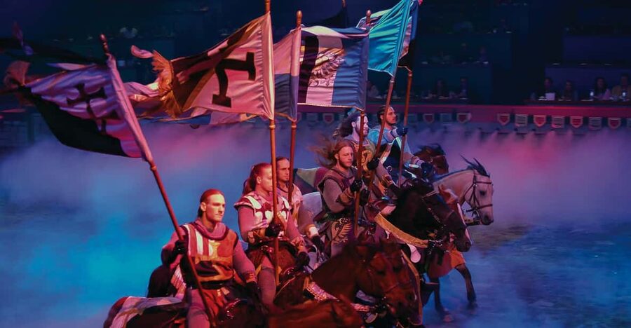 Las Vegas: Tournament of Kings Show at Excalibur - How the story unfolds with King Arthur at the center
