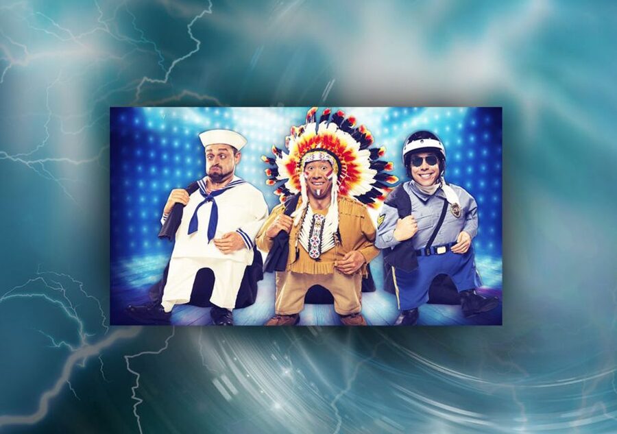 Las Vegas: V The Ultimate Variety Show - Hosts, comedy, and audience energy that keep you watching