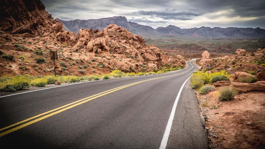 Las Vegas: Valley of Fire State Park Guided Tour - From the Strip to Valley of Fire in a 6-hour rhythm