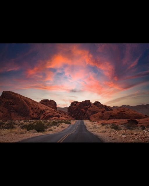 Las Vegas: Valley of Fire Sunset Tour with Hotel Transfers - Getting from the Strip to the park without stress