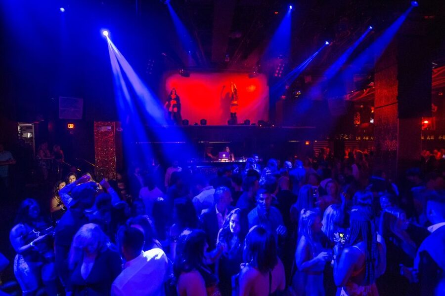 Las Vegas: VIP Nightlife Tour to Bar, Nightclub & Strip Club - Starting at Palms Casino Resort: Meeting Point and What You Need Ready