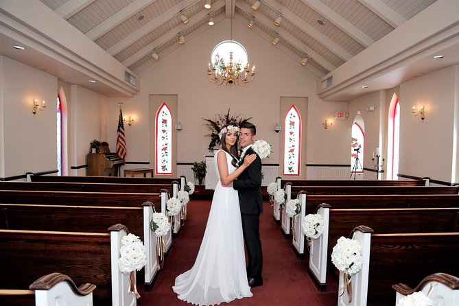 Las Vegas Wedding at A Special Memory Wedding Chapel - Photos, timing, and the “don’t get surprised” checklist