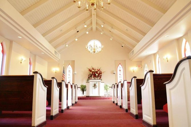 Las Vegas Wedding at A Special Memory Wedding Chapel - Where this fits best (and who might feel frustrated)