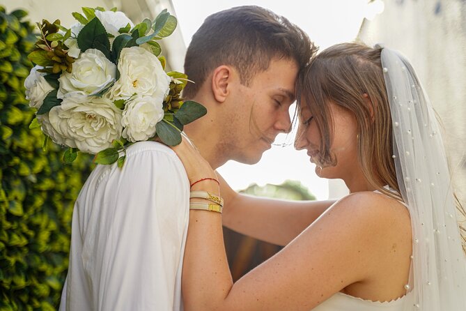 Las Vegas Wedding at The Little Vegas Chapel - The Ceremony Flow: How You’ll Spend Those 30 Minutes