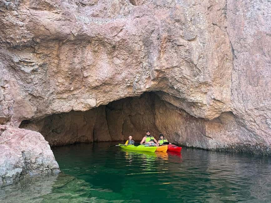 Las Vegas/Willow Beach: Guided Kayak Tour to Emerald Cave - Pacing and breaks: you’re not being dragged