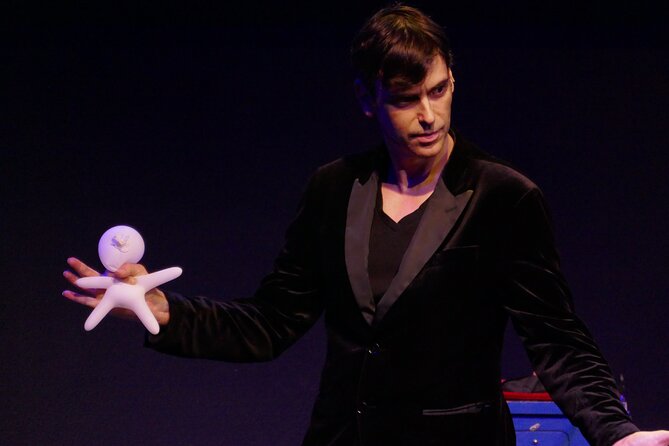 LIOZ: Comedy Magic Uncensored at Planet Hollywood Resort & Casino - Should You Book LIOZ at Planet Hollywood?