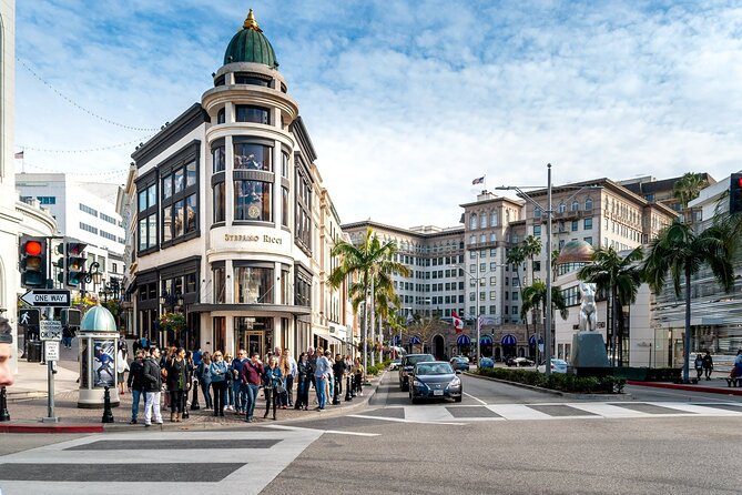 Los Angeles and Hollywood Small Group Day Tour from Las Vegas - Santa Monica Pier: Ocean Time and a Route 66 Moment