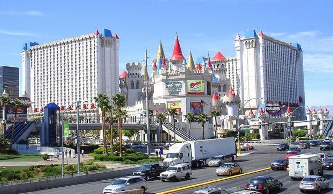Mac King Comedy Magic Show at the Excalibur Hotel and Casino - Key Things to Know Before You Go