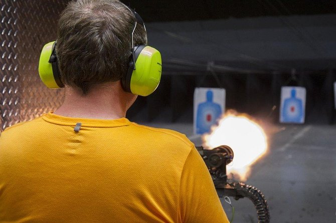 Machine Gun Experience in Las Vegas - How the safety briefing and range control really work