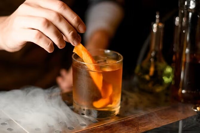 Mixology Masterclass at the Cabinet of Curiosities in Las Vegas - Who this mixology masterclass fits best