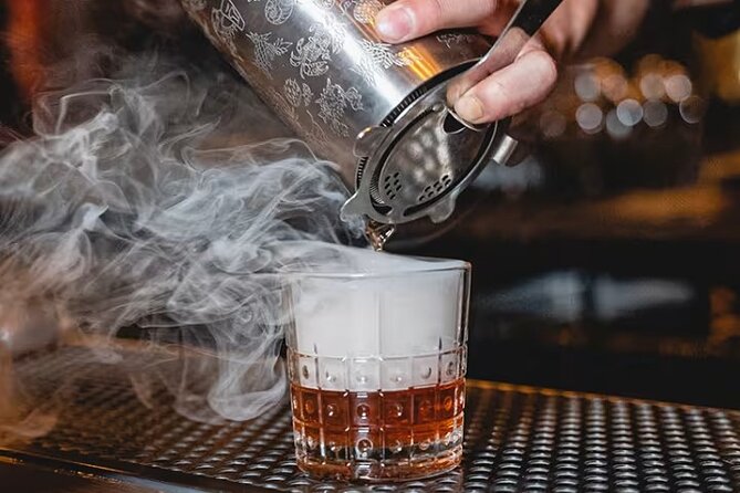 Mixology Masterclass at the Cabinet of Curiosities in Las Vegas - Two cocktail tastings: learning the ingredients and technique