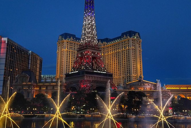 Must-See Spots Vegas Strip Walking Tour - Casino Royale to Harrah’s: two very different Vegas moods