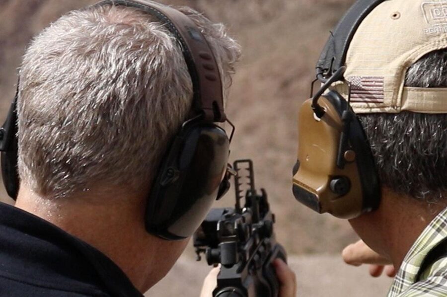 Outdoor Shooting Range Experience in Las Vegas - Your Shooting Session: How the Instructor Helps You Stay Focused
