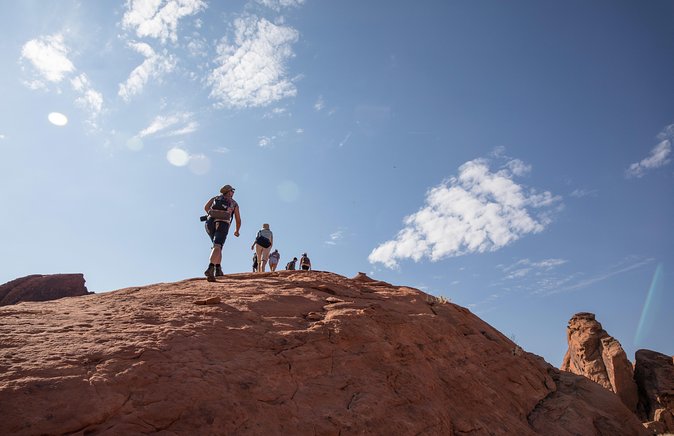 Photographer's Dream: Valley of Fire Hiking Tour - Key highlights you’ll feel on the trail