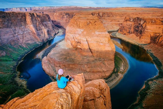 Prime Time Antelope Canyon & Horseshoe Bend Day Tour with Lunch - Bag rules, canyon access, and why you should travel light