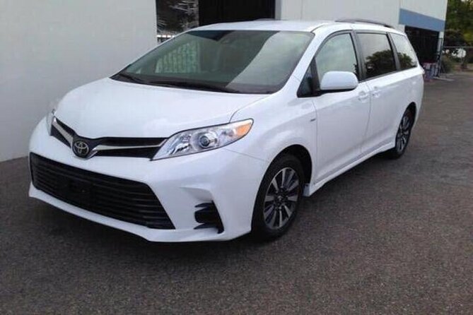 Private Departure Transfer Las Vegas City to LAS Airport - Luggage limits and family comfort: the real make-or-break