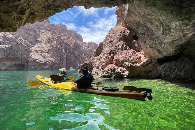 Private Emerald Cave Kayak Tour with Hotel Pickup - What’s included on the river: lunch, snacks, and gear that actually matters