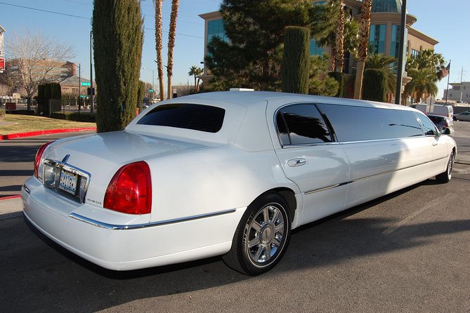 Private Las Vegas Hotel to Airport Luxury Limousine Transfer - Small Touches That Can Make It Feel Special