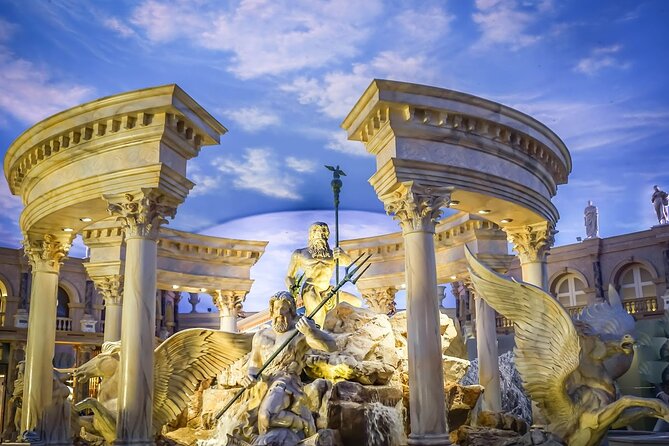 Private: Las Vegas The Strip's Celebrity Chefs Tour +7 Tastings - What the Celebrity Chef Theme Is Actually Doing