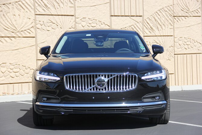 Private Luxury Las Vegas Airport Transfer – Domestic Arrivals - The covered zone: where you can get dropped off