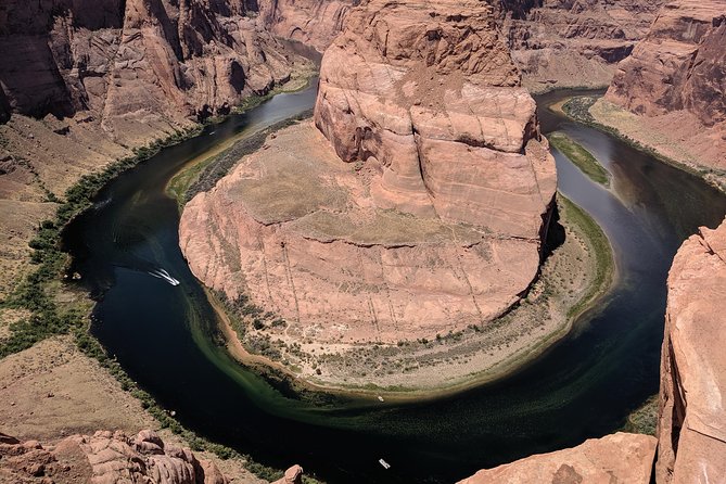 Private Overnight Tour to Antelope Canyon, Horseshoe Bend Zion from Las Vegas - Horseshoe Bend: Short Walk, Big Payoff