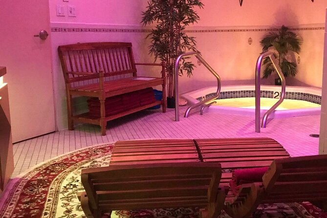 Private Spa Experience with Jacuzzi, Sauna and Hot Stone Massage - Your 2-hour unwind plan: Jacuzzi, steam sauna, then hot stones