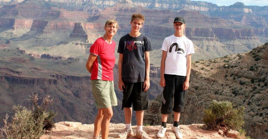 Private Tour from Las Vegas to the Grand Canyon South Rim - Route 66 Origins: Get Your Bearings Fast