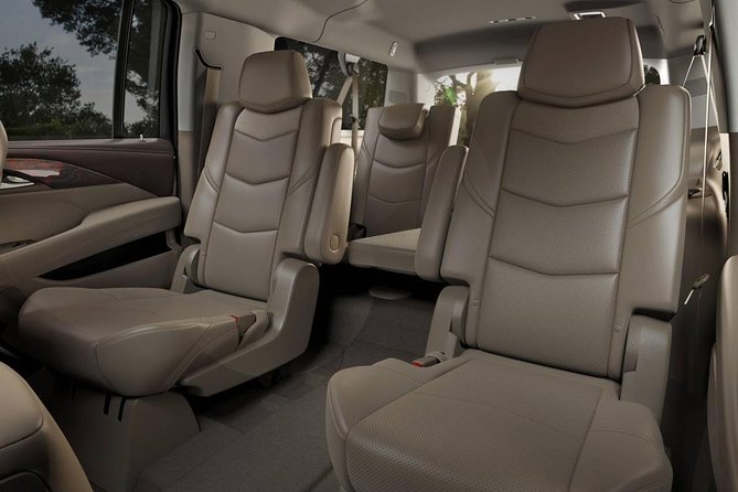 Private Transfer: Las Vegas to LAS Airport by Luxury SUV or Limousine up to 8 p - The Drive to LAS: Comfortable, Safe, and Mostly About Not Thinking