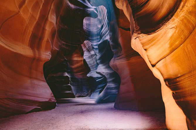 Private Upper or Lower Antelope Canyon & Horseshoe Bend Day Tour - Physical Comfort and Packing: The Details That Can Make or Break the Day