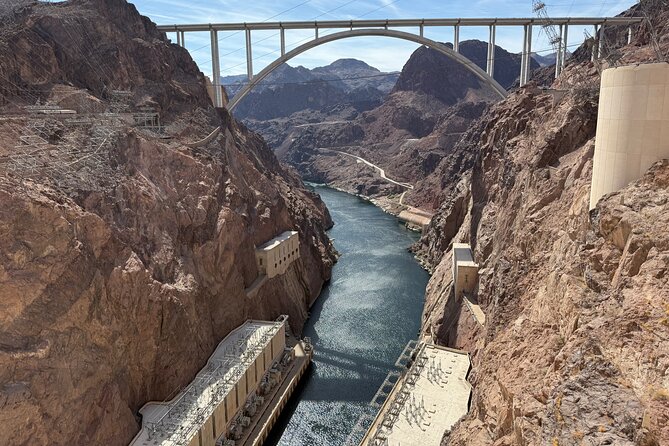 Private VIP Hoover Dam Tour - Hoover Dam: Up-Close Engineering Viewing with a Real Time Budget