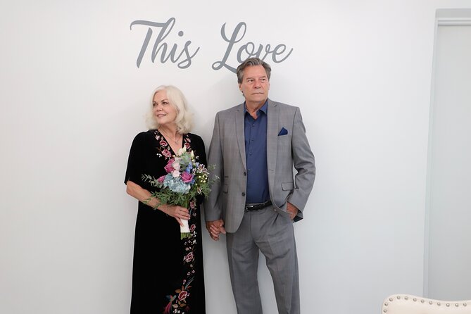 Quickie Las Vegas Wedding at Paradise Wedding Chapel - Marriage license first: Downtown Clark County checklist