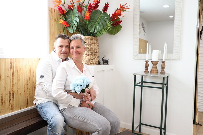 Quickie Sign and Go Wedding at Hawaiian Wedding Chapel - Meeting Point and Arrival Tips at 520 S 6th St