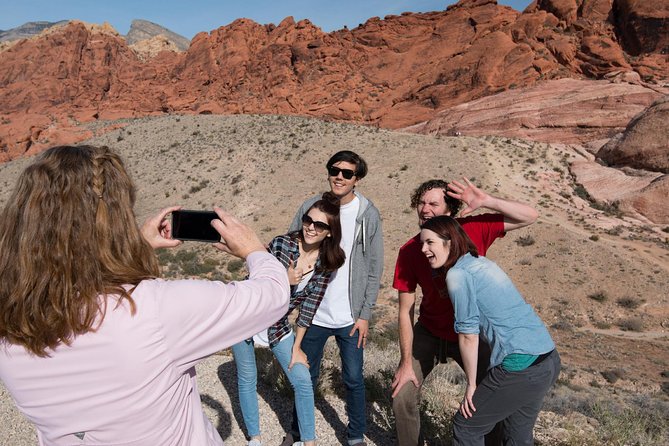 Red Rock Canyon from Las Vegas - Overlook at the end: fast photos with big payback