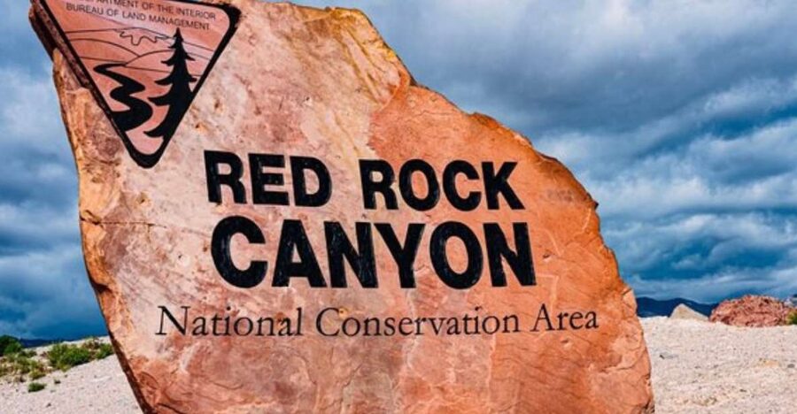 Red Rock Canyon Sign& Seven Magic Mountains Tour - Red Rock Canyon Sign and Seven Magic Mountains: a smart half-day swap from Vegas