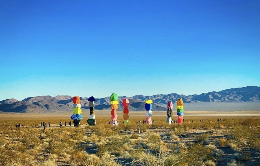 Red Rock Canyon Sign& Seven Magic Mountains Tour - The Mojave Desert feel: quiet roads and red sandstone views you’ll remember