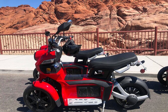 Red Rock Canyon Tour by Electric Scooter - What to wear: the desert can be rude in the morning