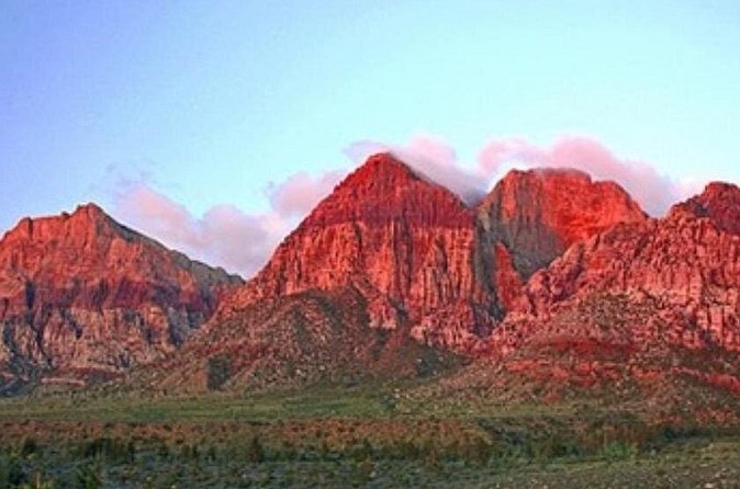 Redrock Hikes Come See Our South West Historic Beauty - What to expect during the hike day (and what to bring)