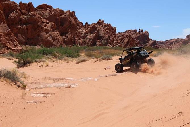 Scenic Valley of Fire 2-Person UTV Tour in Las Vegas - Lunch and water: simple, included, and timed for riding stamina