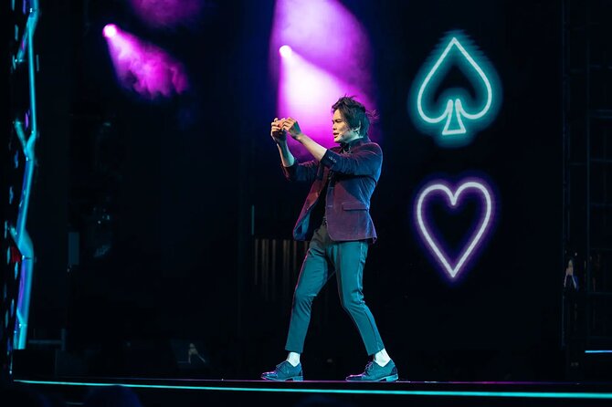 Shin Lim at the Palazzo Hotel and Casino Las Vegas - Shin Lim: LIMITLESS, up close and hard to explain