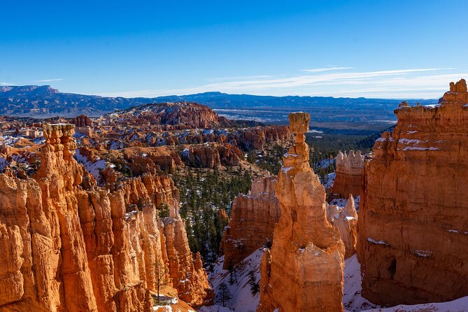 Shuttle between Las Vegas, Bryce Canyon, Zion National Park and St George - Las Vegas to Bryce Canyon: the ~3-Hour Kickoff