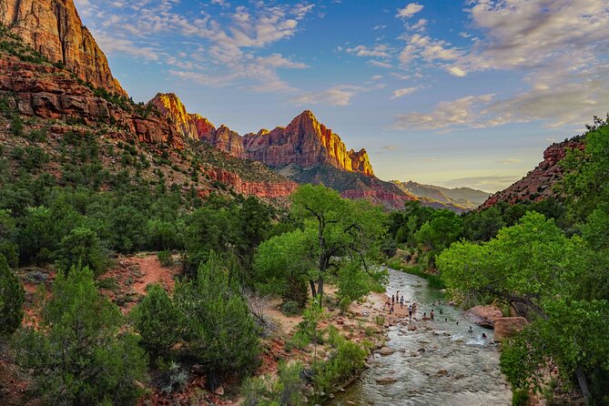Shuttle between Las Vegas, Bryce Canyon, Zion National Park and St George - Routing Through Zion: Bryce-to-Las-Vegas via the Visitor Center