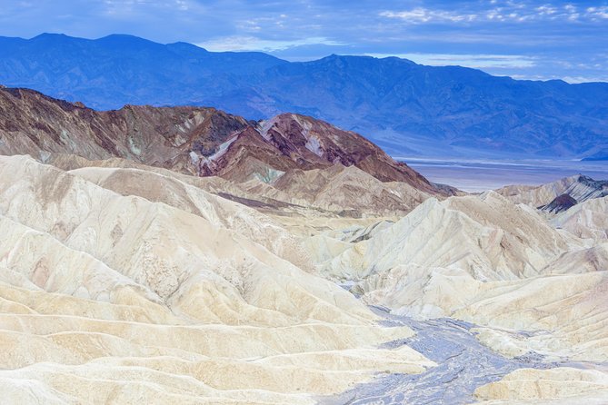 Small-Group Death Valley National Park Day Tour from Las Vegas - Dante’s View: Big Height, Big Perspective, Short Walk