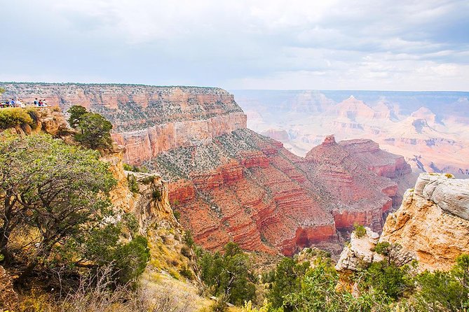 Small Group Grand Canyon, Hoover Dam and 7 Magic Mountains Tour - Hoover Dam Exterior Tour: What You’ll Actually Be Looking At