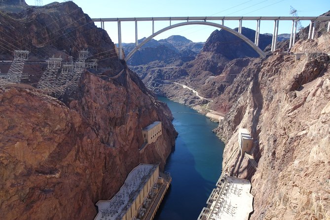 Small Group Hoover Dam, Lake Mead and Boulder City Tour - Lake Mead Lakeview Overlook: The Reservoir That Changes How You Think