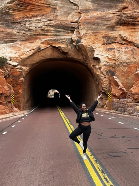 Small Group Tour Zion Bryce Canyon National from Las Vegas - Getting out of Vegas: early pickup and a long van day (the real deal)
